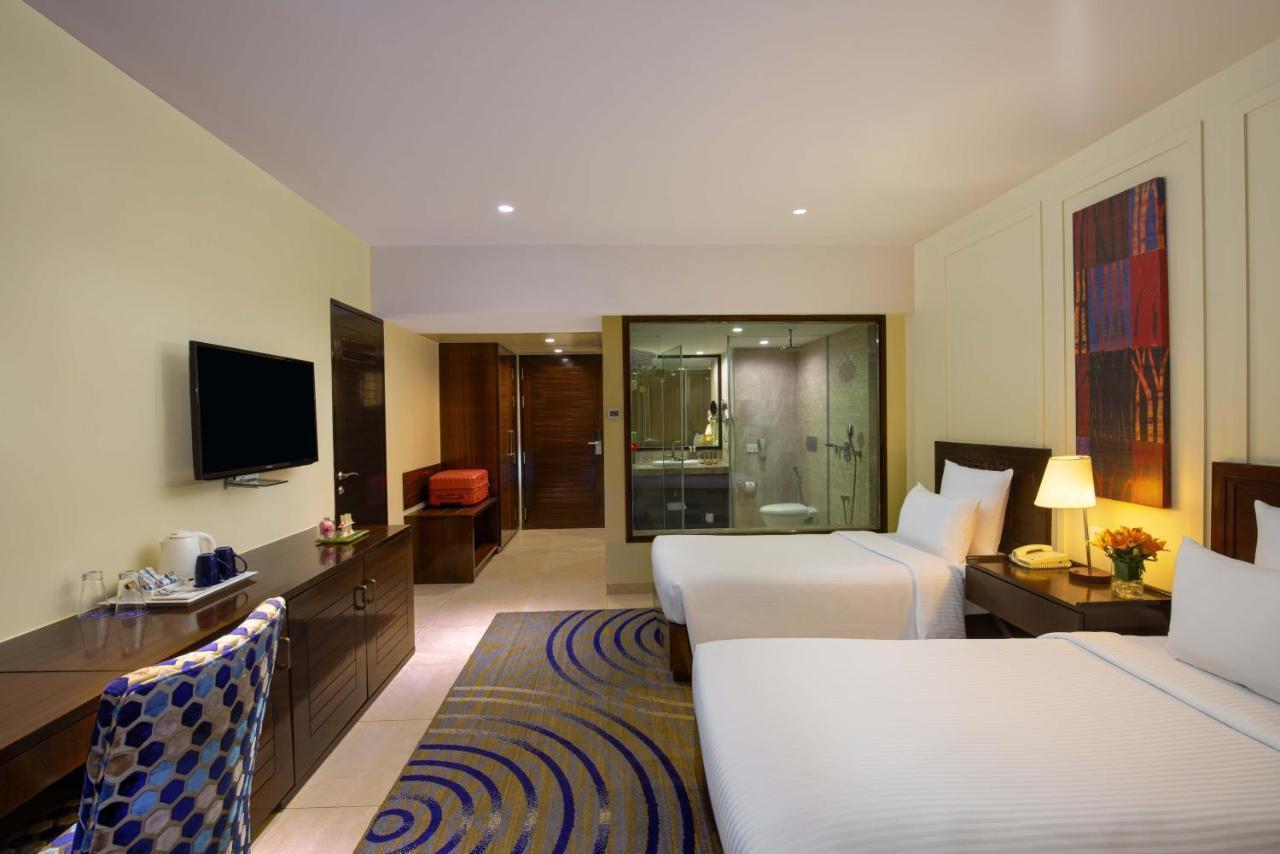 Novotel Imagicaa Khopoli Exteriör bild