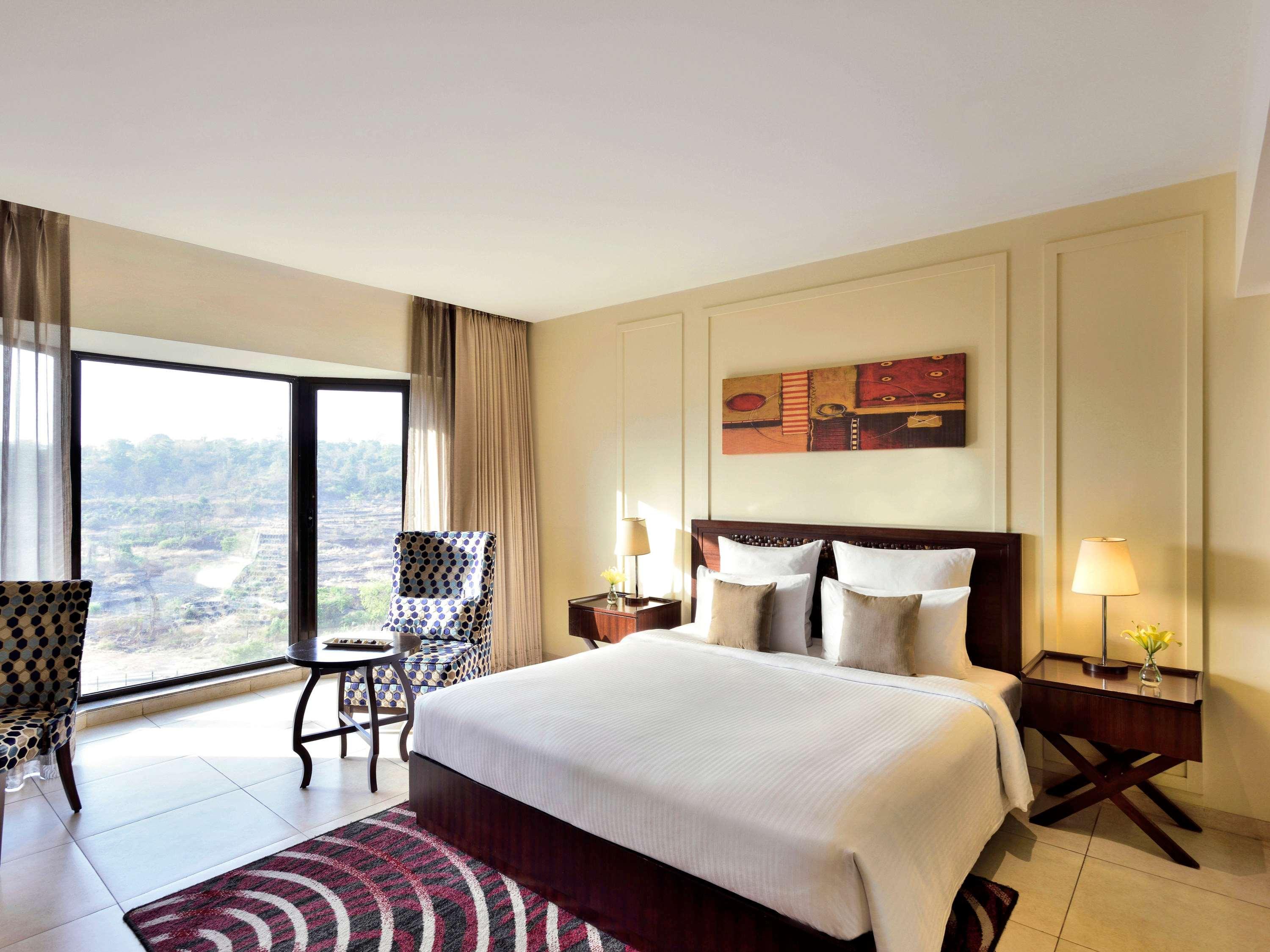 Novotel Imagicaa Khopoli Exteriör bild