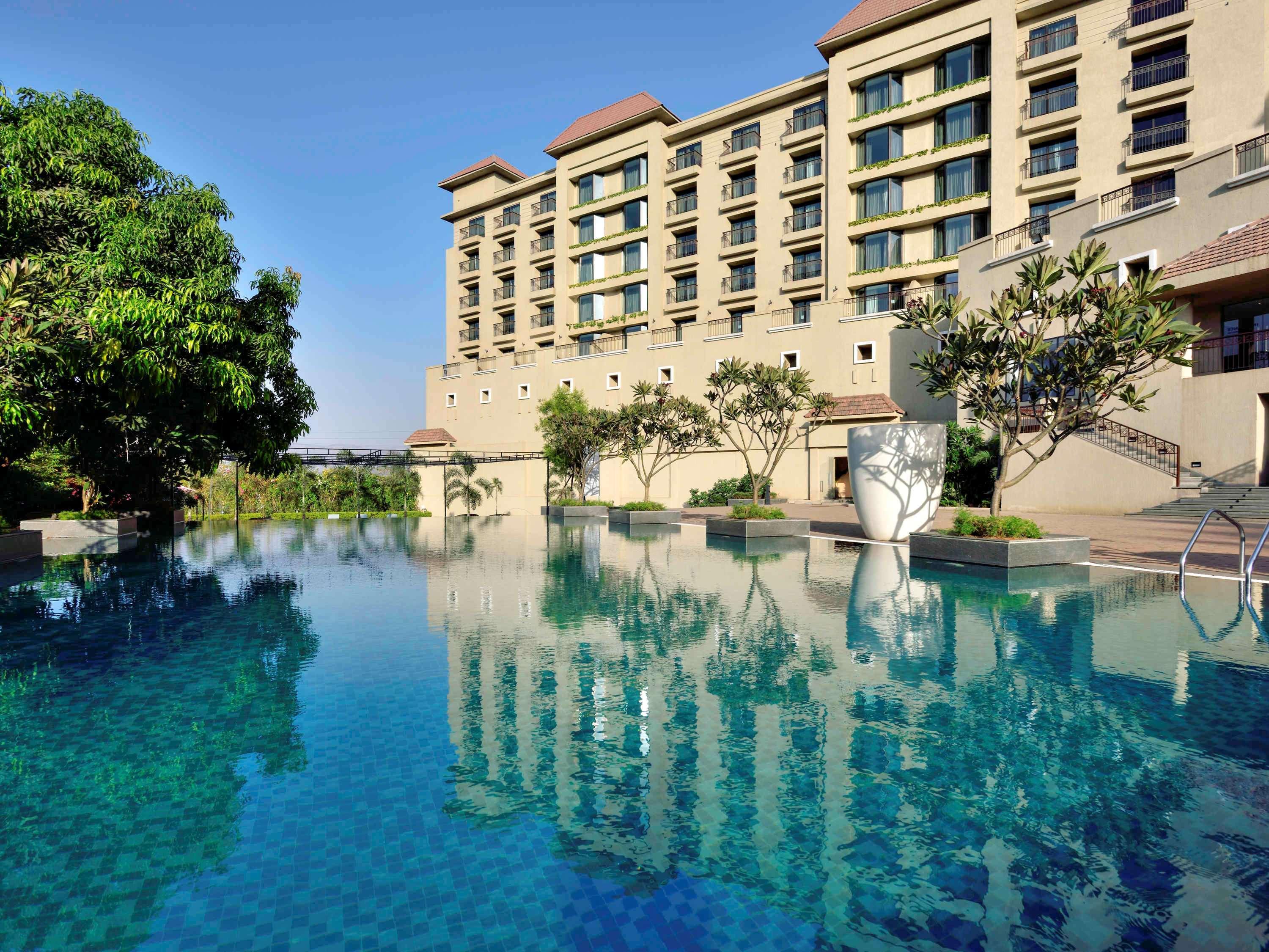 Novotel Imagicaa Khopoli Exteriör bild