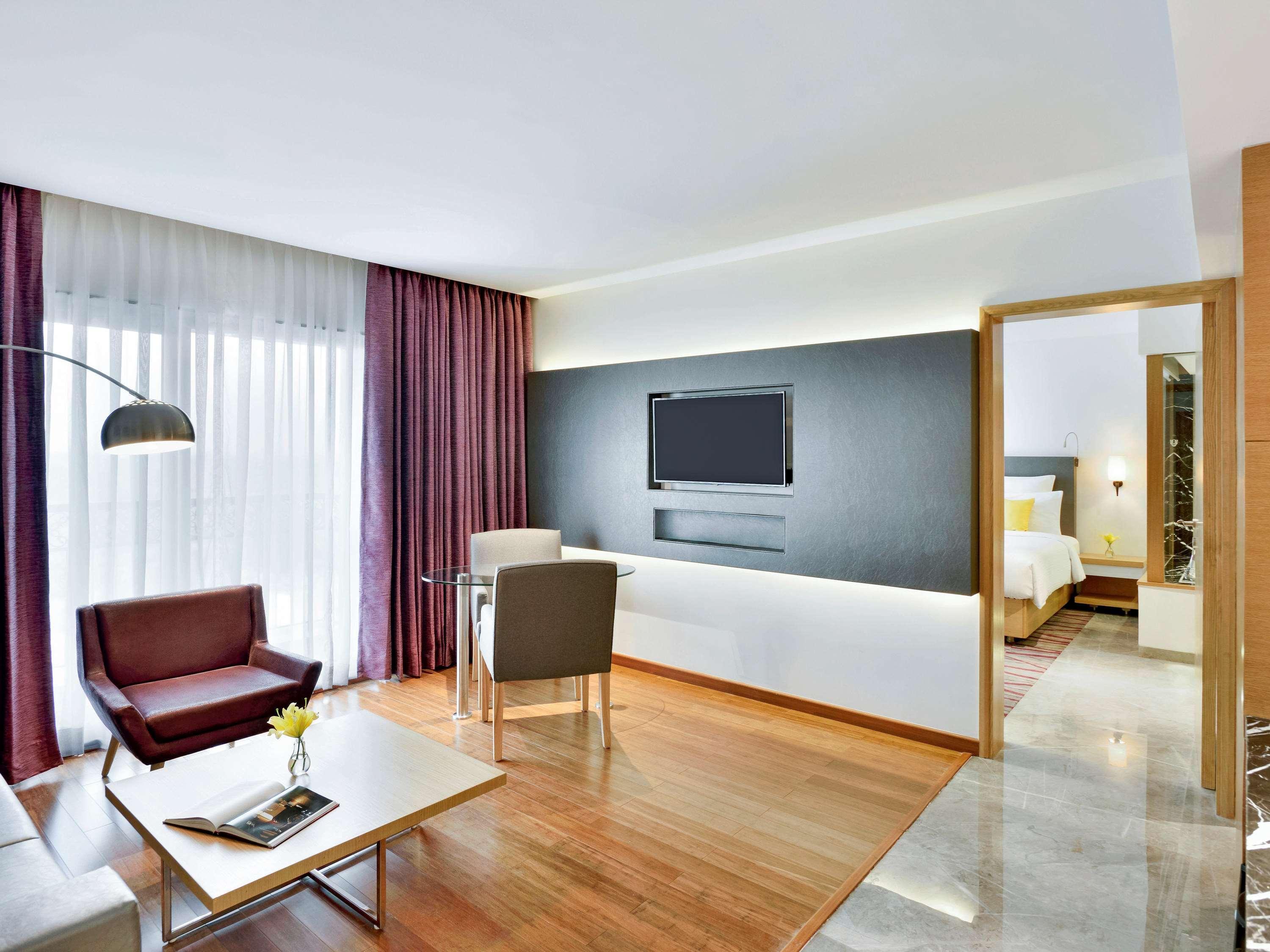 Novotel Imagicaa Khopoli Exteriör bild