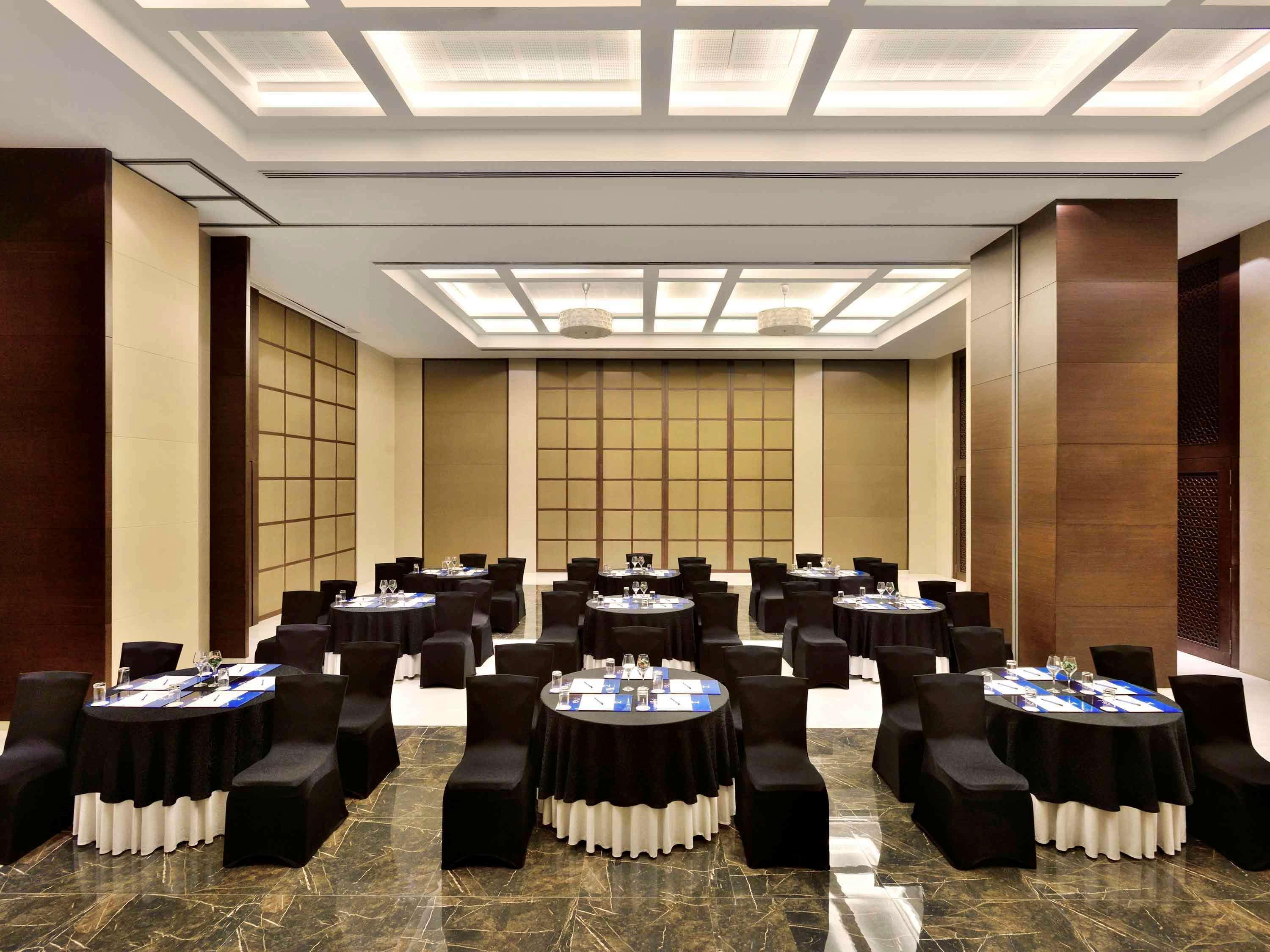 Novotel Imagicaa Khopoli Exteriör bild