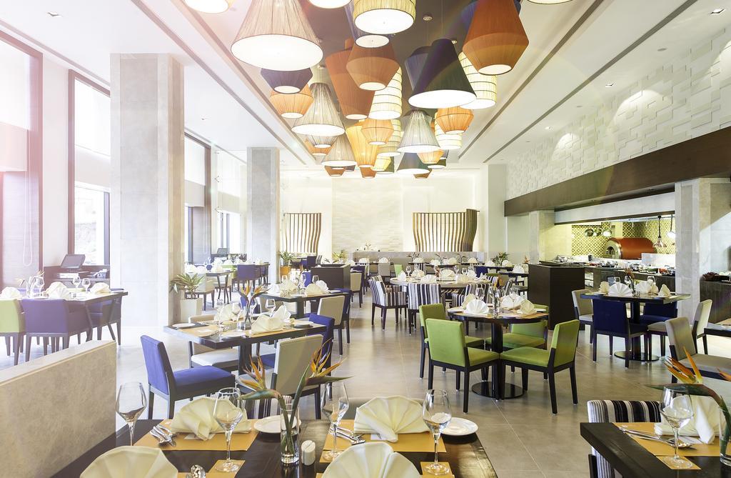 Novotel Imagicaa Khopoli Exteriör bild