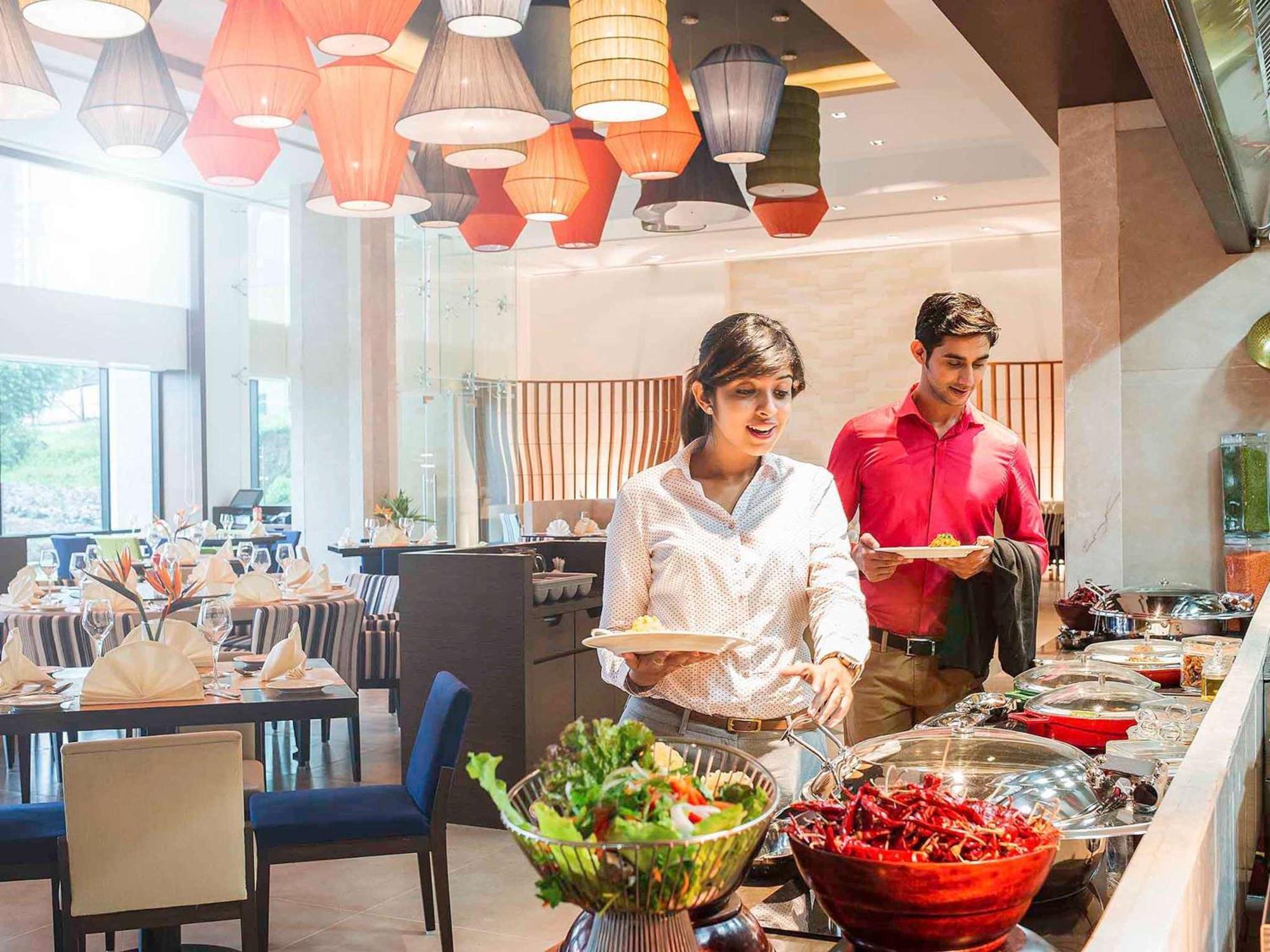 Novotel Imagicaa Khopoli Exteriör bild