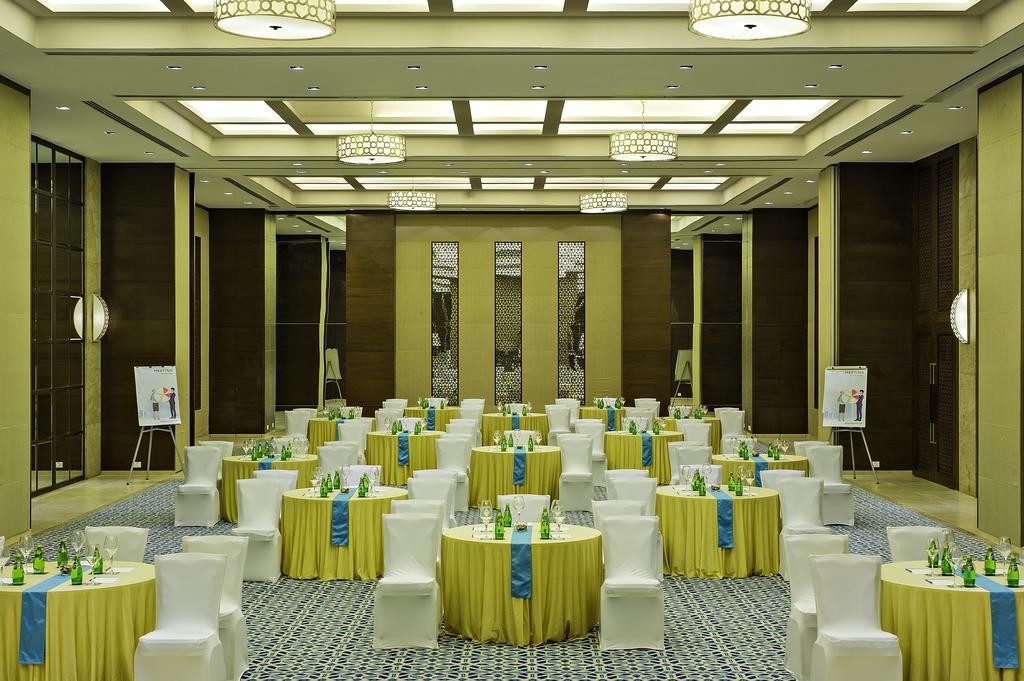 Novotel Imagicaa Khopoli Exteriör bild