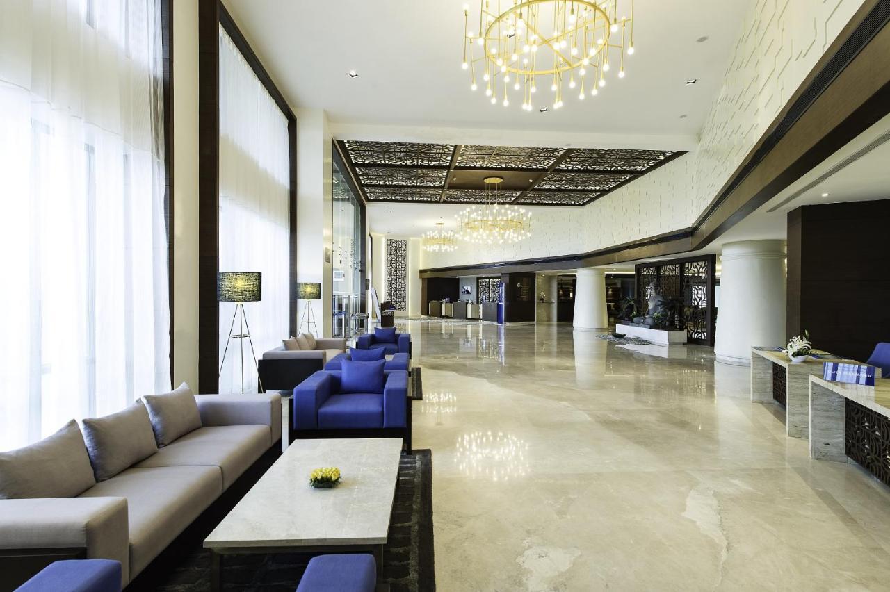 Novotel Imagicaa Khopoli Exteriör bild
